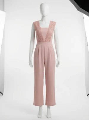 Combinaison rose coton dentelle guipure poches obliques femme