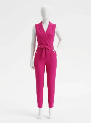 Combinaison rose boutonnée silhouette ajustée soirée femme